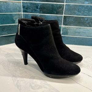 Black Suede Leather ankle Boots size 8